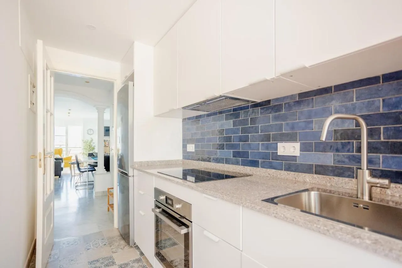 Modern Apartment With Terrace Marbella Spanien