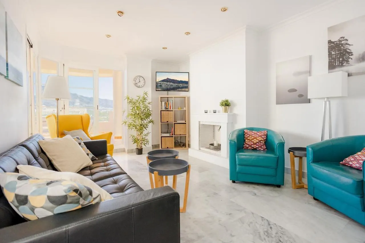 Modern Apartment With Terrace Marbella